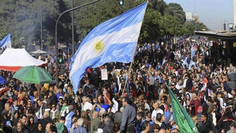 Aporte urgente a la situación Argentina